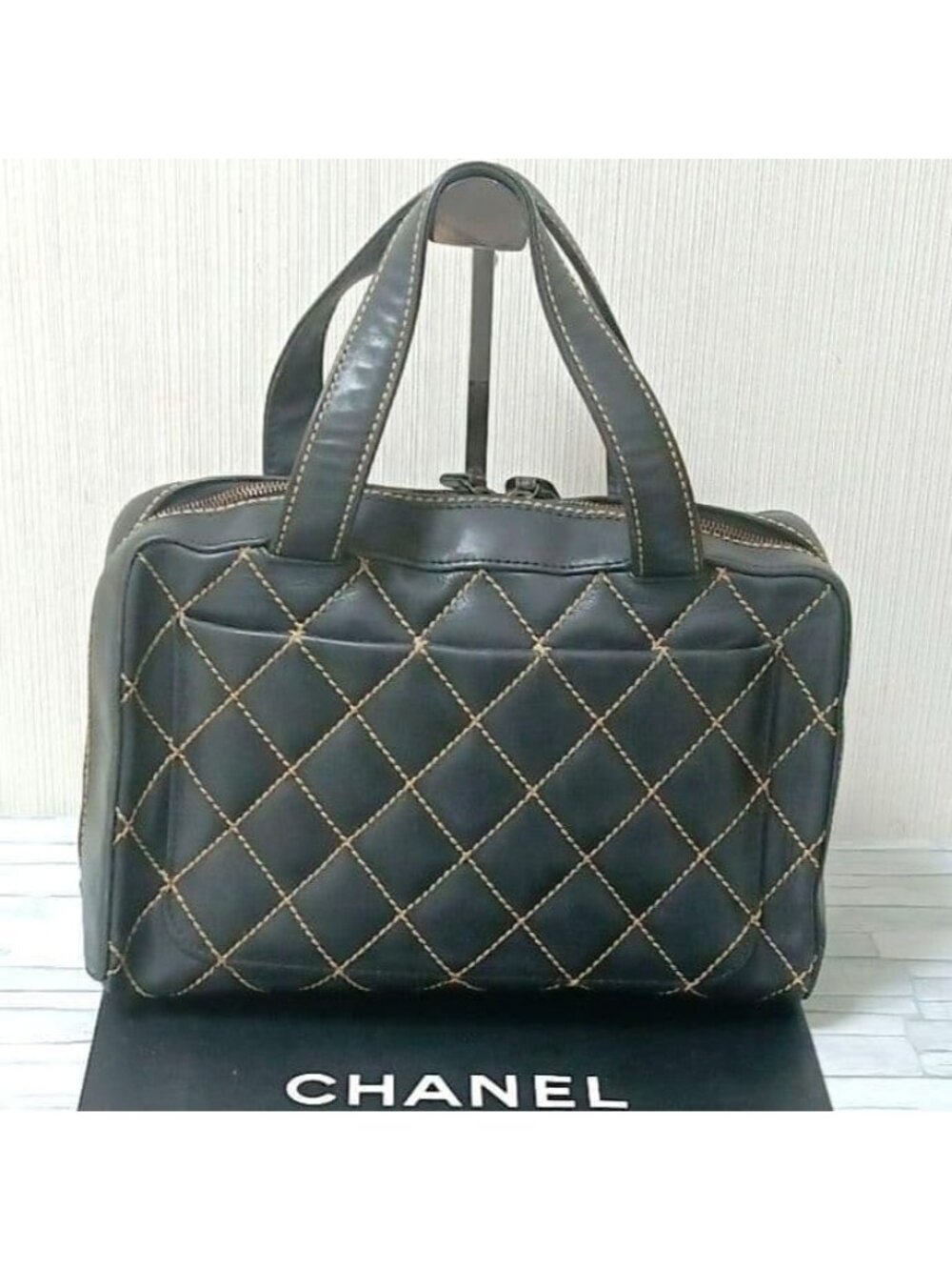 ★SOLD★ Chanel Wild Stitch Tote Calf Dark Brown - Picture 4 of 10